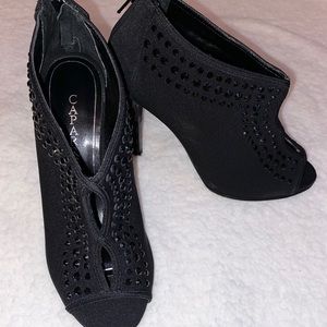 HOST PICK 💕💕💕💕💕💕💕 heels